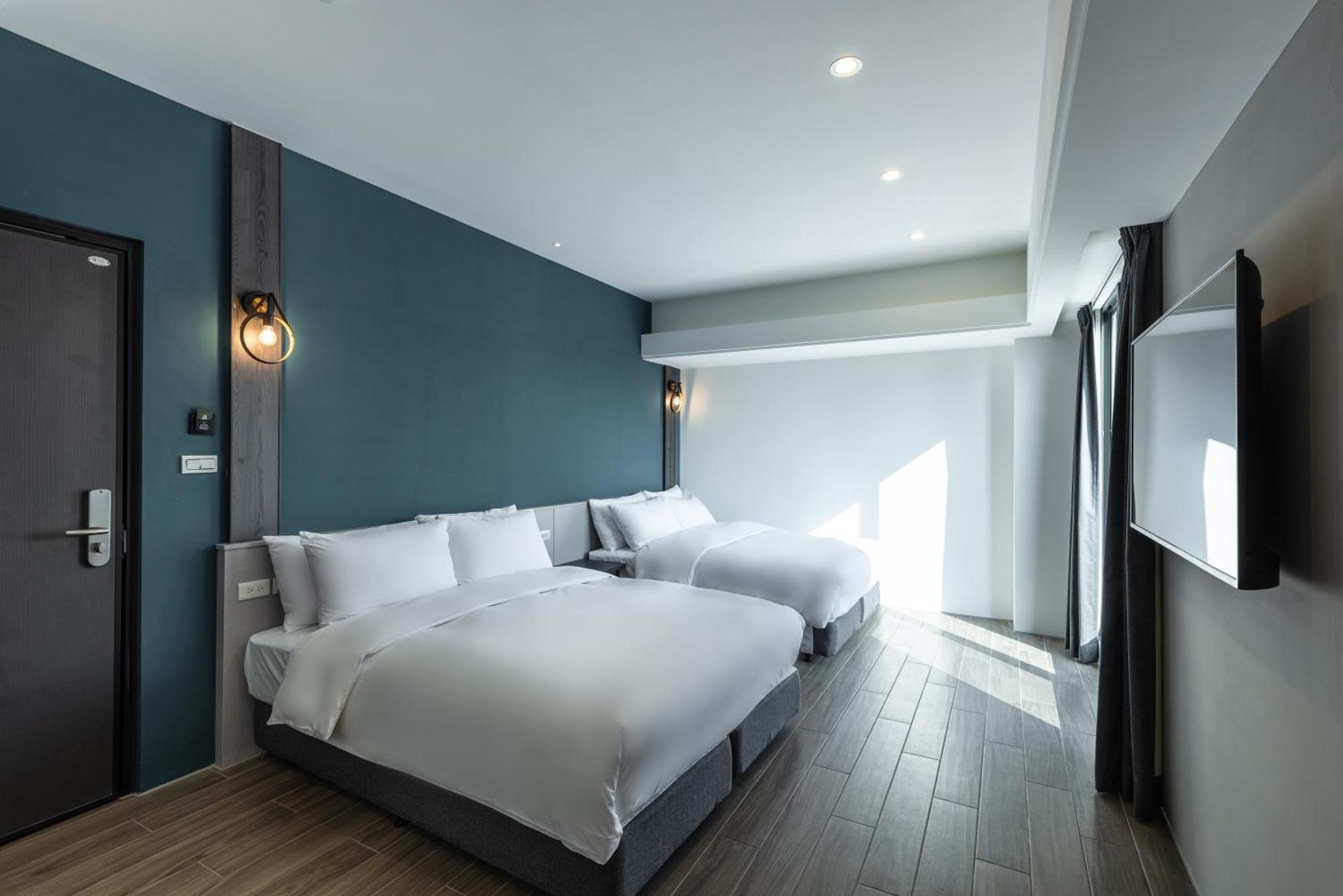 Hotel Euphemia Taichung Exterior photo