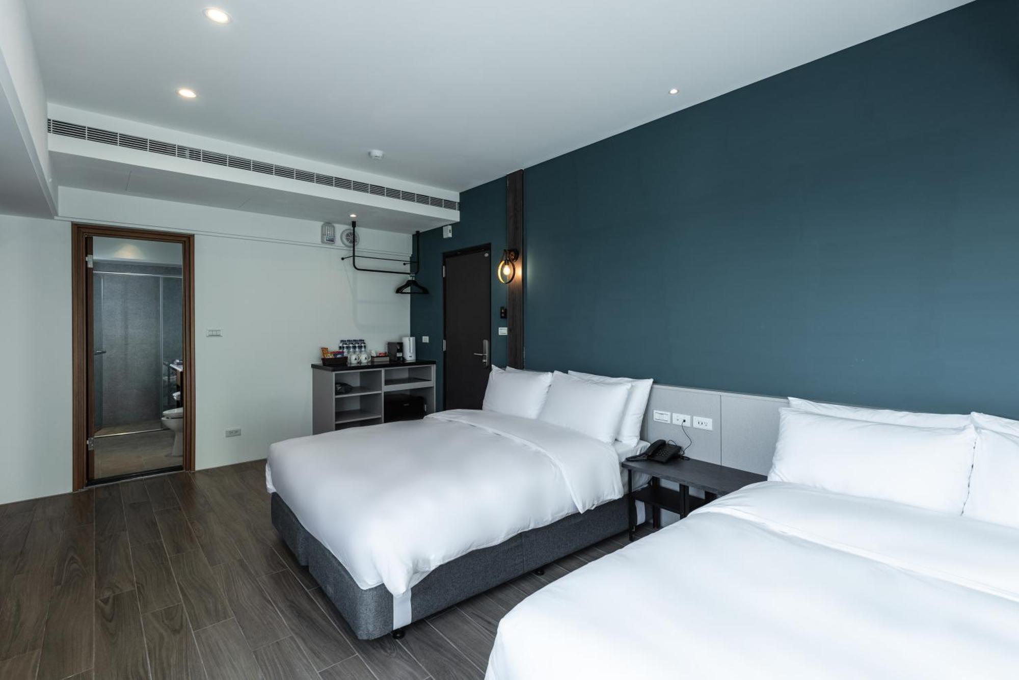 Hotel Euphemia Taichung Exterior photo