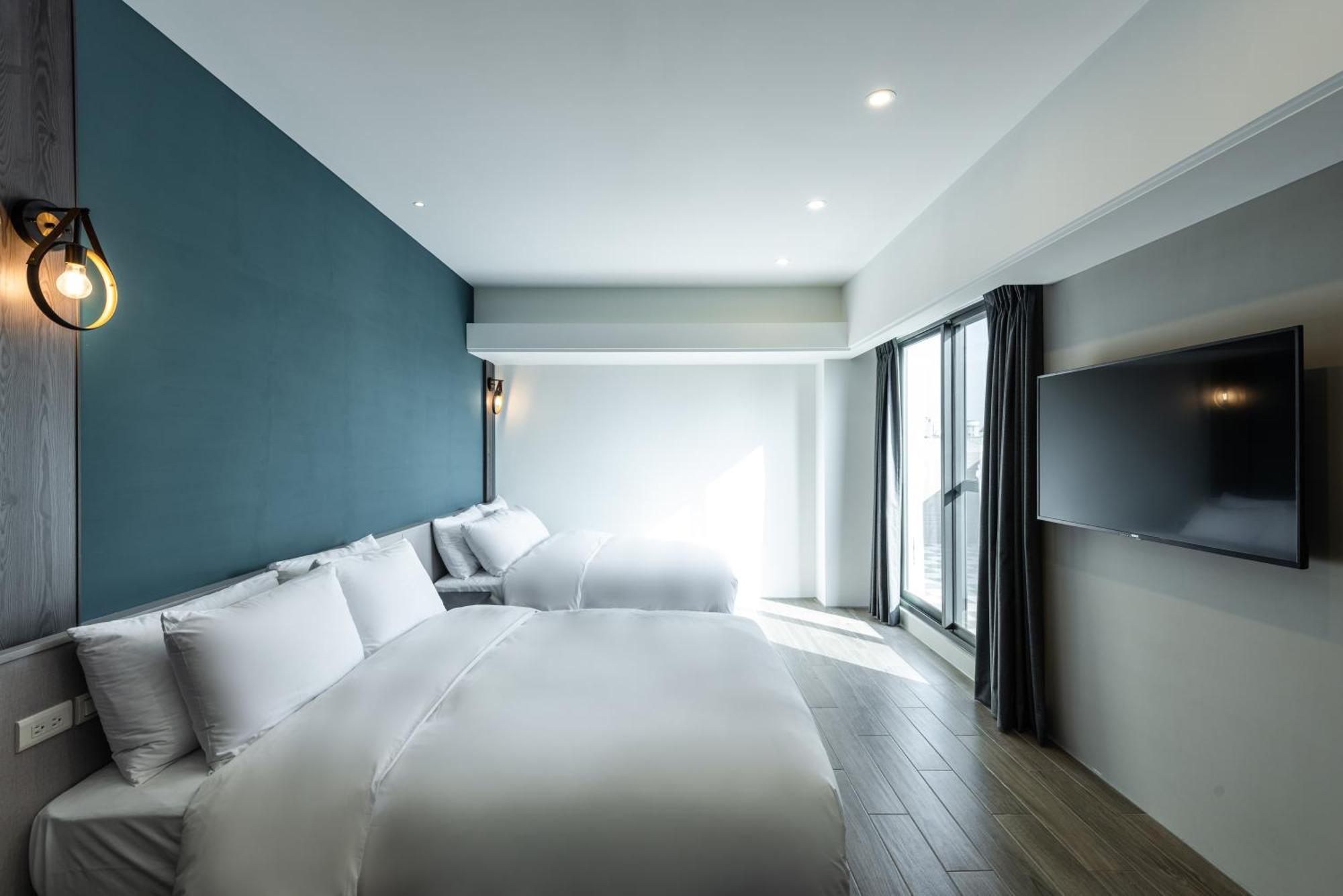 Hotel Euphemia Taichung Exterior photo