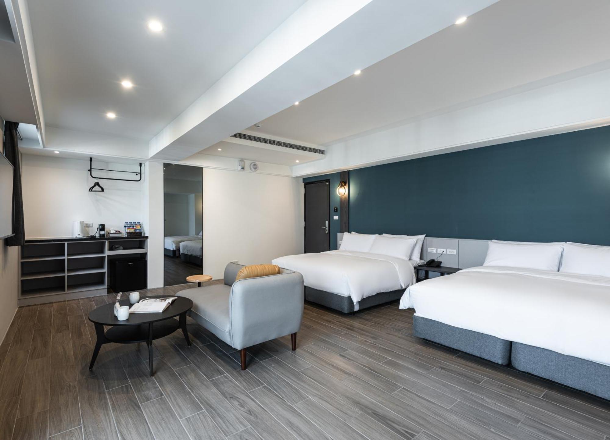 Hotel Euphemia Taichung Exterior photo
